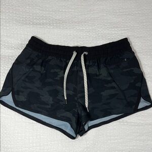 Vuori Women's Black Camo Shorts